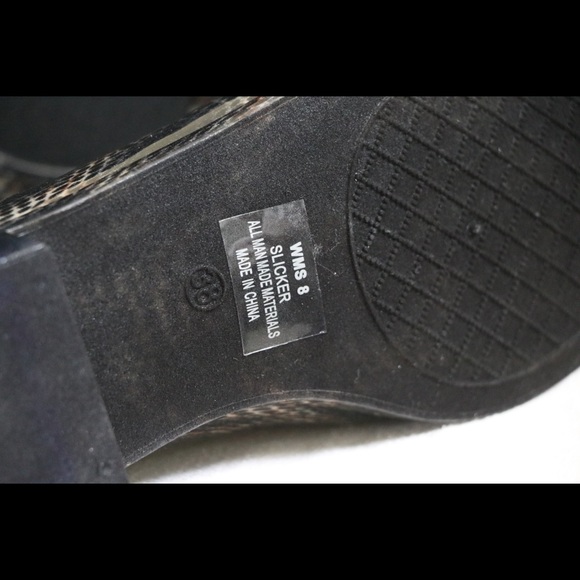 “Slicker” rain boot - Picture 3 of 4